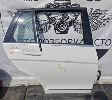 Дверка задня права Mercedes w204 унів 21736629