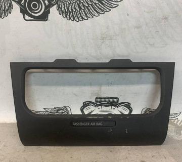РАМКА ПАНЕЛІ КОНДИЦІЮВАННЯ VW GOLF VI 5k0858069p