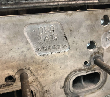 AUDI A6 A8 3.0 TDI, BMK ASB Головка блоку цилидров , ГБЦ ЛІВА 0593AG