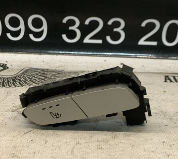 Кнопки підігріву сидінь ліва Mercedes w205 a2139057302