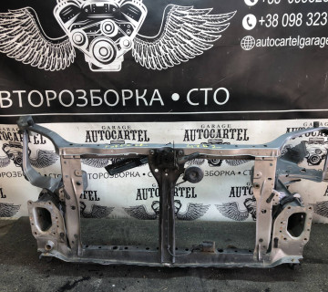 Передня панель телевізор Subaru Forester 21940521