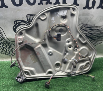 Склопідйомник задній правий SKODA OCTAVIA A5 117782g