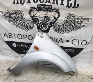 Крило переднє праве Ford Fiesta 21109140