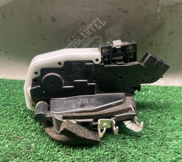 Замок передніх правих дверей NISSAN X-TRAIL T31 eg010n0rkl