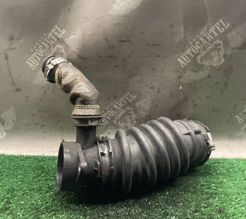 Повітряний патрубок Ford Mondeo 3 VOLVO S60 bg91-9c623-ca