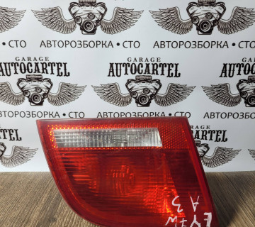 Ліхтар задній лівий внутрішній Audi A3 8P Sportback (2003-2012) 8P4945093
