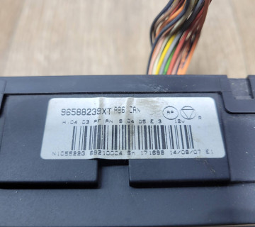 БЛОК УПРАВЛІННЯ ПІЧКОЮ КЛІМАТ CITROEN C3 02-09 96588239XT