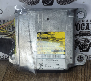 334748101 Блок керуання Toyota corola