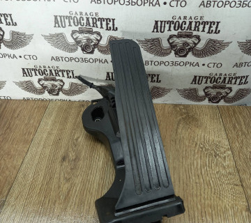 Педаль газу електр пластик VW Touran 2003-2010 1T1723503H