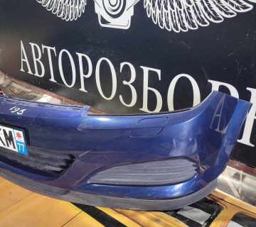 Бампер передній Opel Astra H 2004-2014 gtc для купе