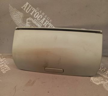 1k0868837c бардачок під окуляри Volkswagen passat b6