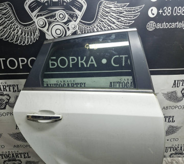 Дверка задня права Opel astra j седан Astra J 2009—2015 21568091