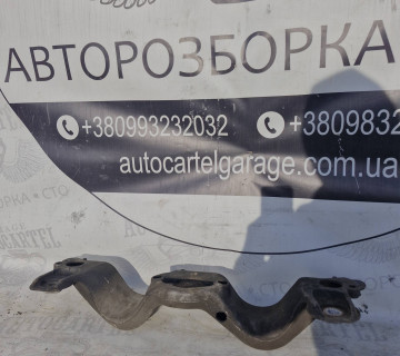 Лапа коробки передач AUDI A4 B7 2.0 TDI 8E0399263AL
