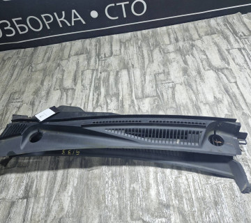 77321-65j0 накладка під лобове скло жабо Suzuki Grand vitara