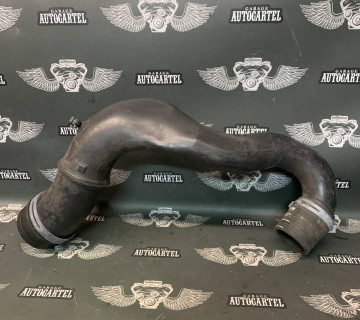 Патрубок повітря від витратоміра до турбіни VW Bora 99-13 1j0129654g