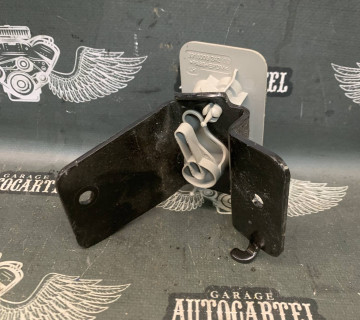 кріплення (кронштейн) Opel Insignia 13222444