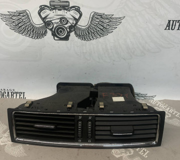 Дефлектор салону центральний Skoda Superb 2 3t0820951a