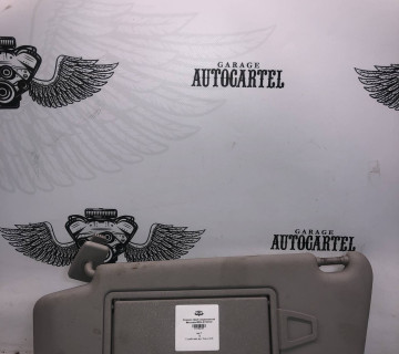 Козирок лівий сонцезахисний Mercedes W204 21729157