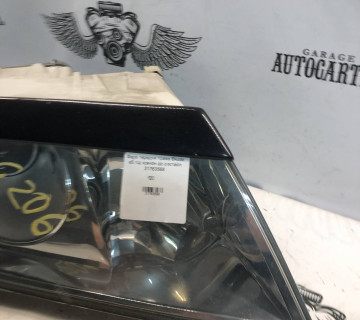 Фара передня права Skoda a5 під ксенон до рестайл 21763588