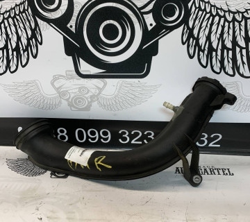 Патрубок повітряний Volkswagen Golf 5 1.4 TSI 03c145673c