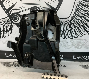 Педаль гальма з кронштейном MERCEDES-BENZ E-CLASS W211 CLS 219 a2112901519