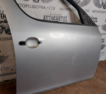 Двері передні праві Skoda Roomster 2006-2015 ST00188