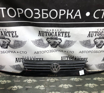 Решітка радіатора Volkswagen Golf 3 Volkswagen Golf 3 1991-2000 21844027