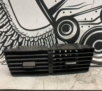 Дефлектор повітряний центральний Subaru Forester 2008-2012 66110fg020