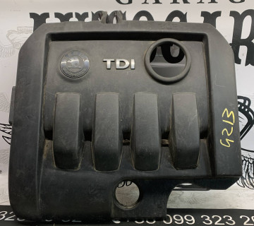 Декоративна кришка двигуна Skoda Octavia A5 1.9 TDI 03g103925bn