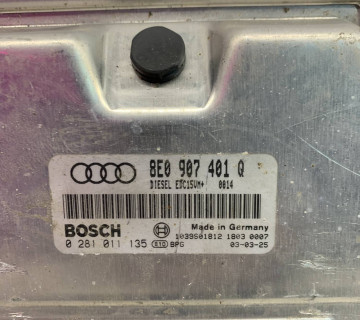Блок керування двигуном 2,5 на Audi A6 C5 (1997-2005) 8e0907401q