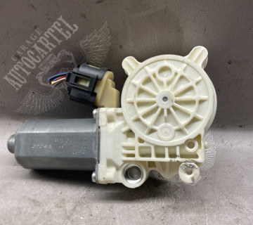 Моторчик склопідйомника передній правий BMW 5 E60 E61 6981142