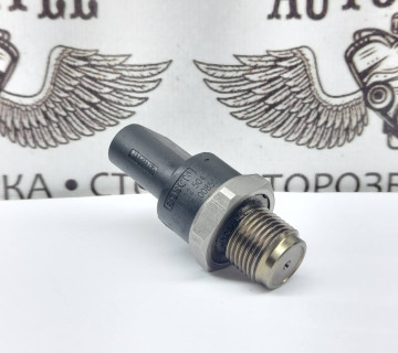 Датчик тиску паливної рампи Mercedes E-class W211 2.2-2.7CDI A0041536728