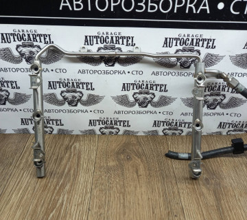 Паливна рейка бензин Audi A6 2.4 24V (C6) 2004-2011 06E133681F