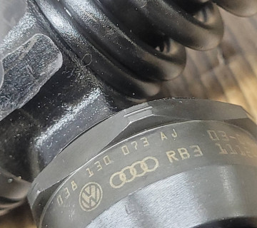 Форсунка VAG 1.9 TDI, 038130073AJ