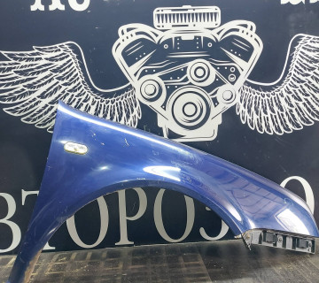 Крило переднє праве Volkswagen Golf 4 21403439