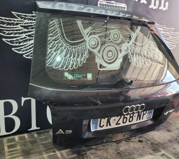 Задня ляда кришка багажника Audi a3 8p 2003-2012 21466434