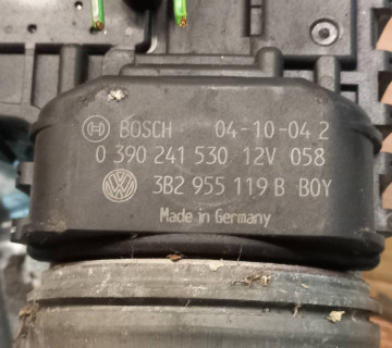 Моторчик двірника передній VW Passat B5 96-05 3b2955119b