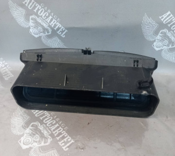Дефлектор повітряний центральний Fiat Scudo Peugeot 307 9634511177