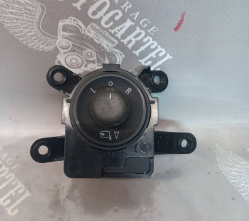 Блок управління дзеркалами Chevrolet Cruze 2009 13296440