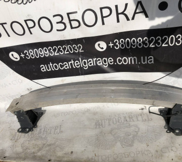 Підсилювач бампера переднє передня audi a3 8p `04 - `08 8P0807113B