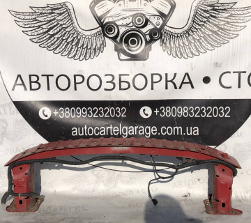 Підсилювач переднього бампера Ford C-MAX 02-10