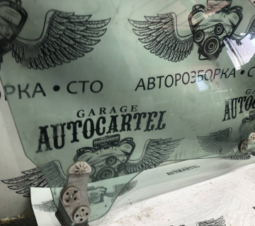 Скло двері переднє праве Subaru Outback (BP) 2003-2009 61011AG000