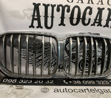 Решітка радіатора BMW X5 G05 дефект 20240006541
