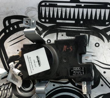 7617310103 підсилювач антена Audi a3 8p
