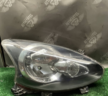Фара передня права Toyota Aygo 81110-0h010