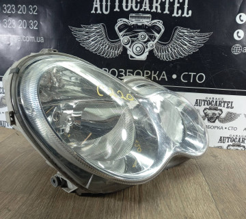 Фара права передня Mercedes W203 2000-2007, A2038201259,