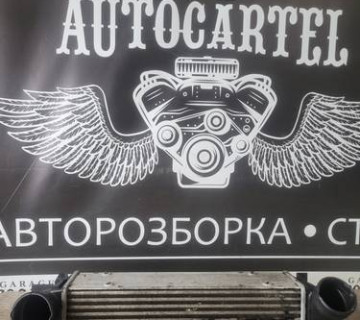 3296373 Радіатор інтеркулера BMW 3 E90 2006