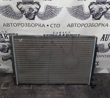 Радіатор vw jetta 1.6, 2.0 (06-18)/skoda yeti 1.6, 2.0 (14-18) 053-017-0017