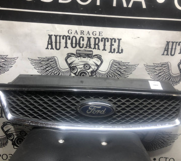 3m51r8b271ad Решітка радіатора Ford c max