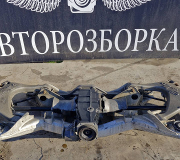 4e0505235f Балка задньоі підвіски AUDI A8 D3